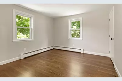 99 Brookline Street, Pepperell, MA 01463 - Photo 9