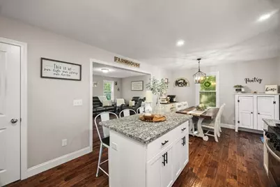 405 Norton Ave, Taunton, MA 02780 - Photo 9