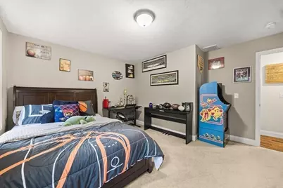405 Norton Ave, Taunton, MA 02780 - Photo 23