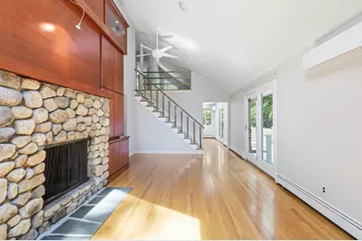 89 Poquanticut Ave, Easton, MA 02356 - Photo 13