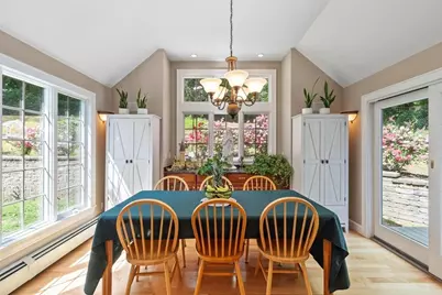 83 Longview St, Haverhill, MA 01830 - Photo 9