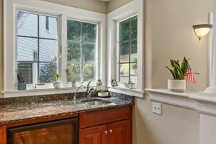 83 Longview St, Haverhill, MA 01830 - Photo 3