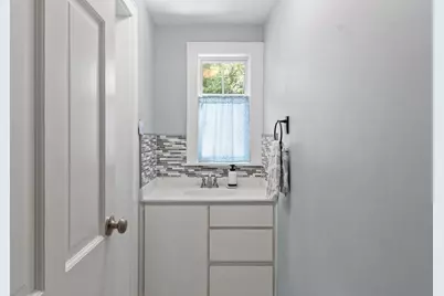 83 Longview St, Haverhill, MA 01830 - Photo 27