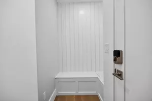 131 Hudson St, Somerville, MA 02144 - Photo 27