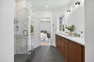 131 Hudson St, Somerville, MA 02144 - Photo 21