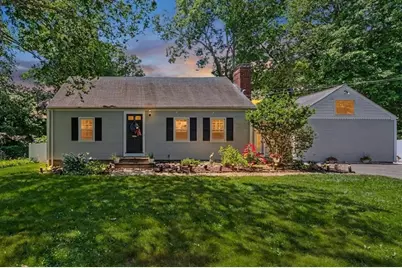 25 Moynihan Rd, Hamilton, MA 01982 - Photo 5