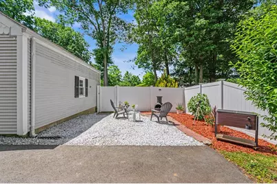 25 Moynihan Rd, Hamilton, MA 01982 - Photo 41