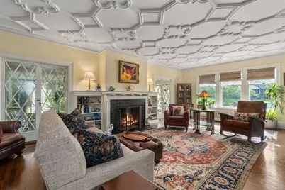 22 Whitman Rd, Worcester, MA 01609 - Photo 7