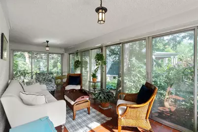 22 Whitman Rd, Worcester, MA 01609 - Photo 9