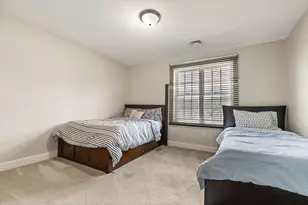 1531 Broadway, Raynham, MA 02767 - Photo 13