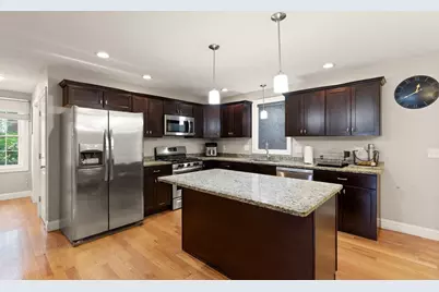 1531 Broadway, Raynham, MA 02767 - Photo 9
