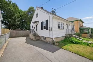 45 Bright St, Fall River, MA 02721 - Photo 3