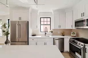 387 Norfolk St, Cambridge, MA 02139 - Photo 7