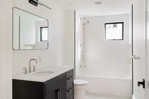 387 Norfolk St, Cambridge, MA 02139 - Photo 19
