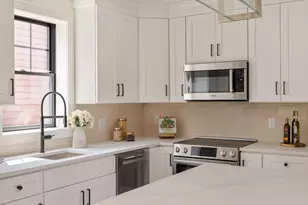 387 Norfolk St, Cambridge, MA 02139 - Photo 1