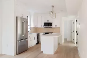 387 Norfolk St, Cambridge, MA 02139 - Photo 5