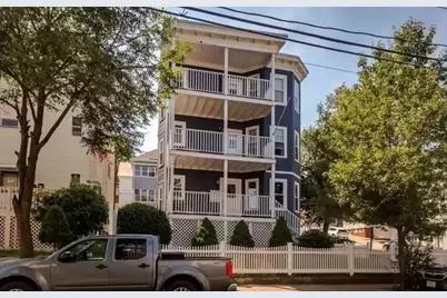 108 Heath St #1, Somerville, MA 02145 - Photo 3