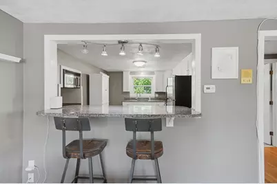 41 Vershire Street #R, Boston, MA 02132 - Photo 9