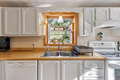 80 High St, Wilmington, MA 01887 - Photo 13