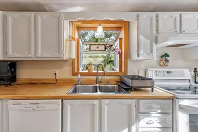 80 High St, Wilmington, MA 01887 - Photo 13