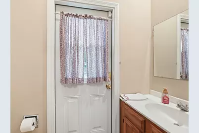 46 Washburn St, Northborough, MA 01532 - Photo 31