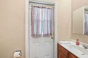 46 Washburn St, Northborough, MA 01532 - Photo 31