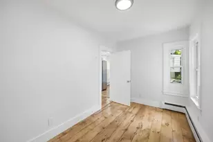 323 Spring St, Winchendon, MA 01475 - Photo 17