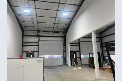 350 West St (Warehouse/Exterior) #7, Walpole, MA 02081 - Photo 9