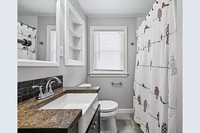 42 E Main St, Gloucester, MA 01930 - Photo 11