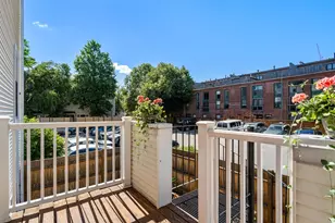 218 Thorndike St, Cambridge, MA 02141 - Photo 13