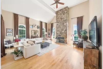 4 Shipley Ct, Middleton, MA 01949 - Photo 11