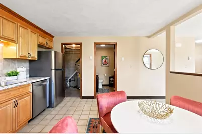 37 Mountain St #37, Woburn, MA 01801 - Photo 11