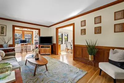 197 Hillside Ave, Arlington, MA 02476 - Photo 3