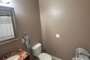 100 Fellsway W, Somerville, MA 02145 - Photo 11