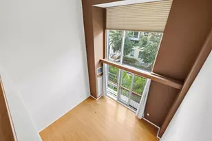 1 Earhart St, Cambridge, MA 02141 - Photo 13