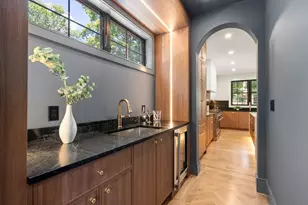 51 Davis Ave, Newton, MA 02465 - Photo 5