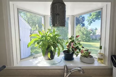 69 Lealand Avenue, Agawam, MA 01001 - Photo 5