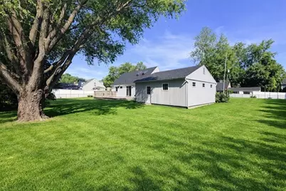 69 Lealand Avenue, Agawam, MA 01001 - Photo 3