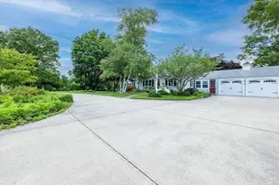 1324 Main St, Acushnet, MA 02743 - Photo 9