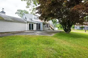 1324 Main St, Acushnet, MA 02743 - Photo 21