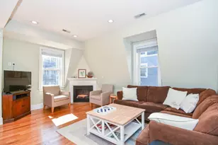 62 H St, Boston, MA 02127 - Photo 5