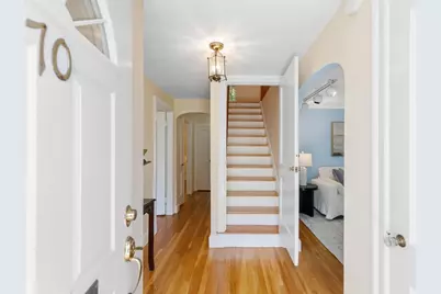 70 Grove St, Winchester, MA 01890 - Photo 3