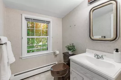 70 Grove St, Winchester, MA 01890 - Photo 17