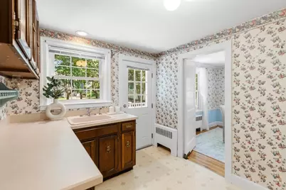 70 Grove St, Winchester, MA 01890 - Photo 11