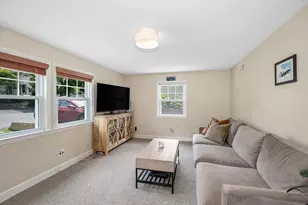 58 Jersey St, Marblehead, MA 01945 - Photo 5