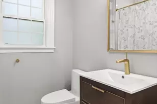 37 Moulton St, Newburyport, MA 01950 - Photo 25