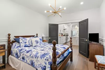 37 Moulton St, Newburyport, MA 01950 - Photo 17