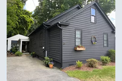 37 Moulton St, Newburyport, MA 01950 - Photo 1