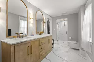 37 Moulton St, Newburyport, MA 01950 - Photo 19