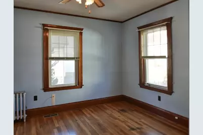 16 Glenwood Ave, Medford, MA 02155 - Photo 9